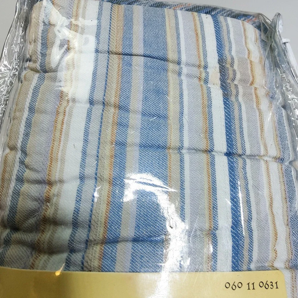 Woolrich‎ Striped Standard Quilted Pillow Sham Blue White Gold 20 x 26 (1)